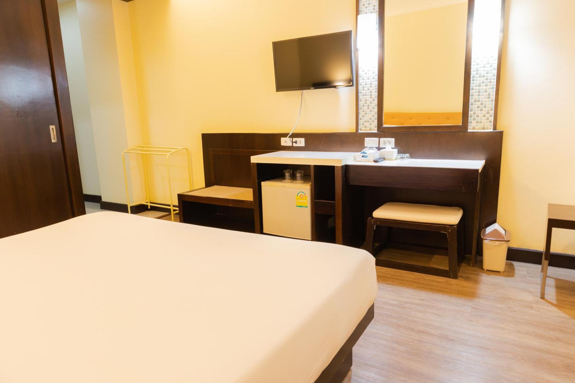 โรงแรม ซิตี้พาร์ค โคราช City Park Hotel Nakhonratchasima Exterior photo